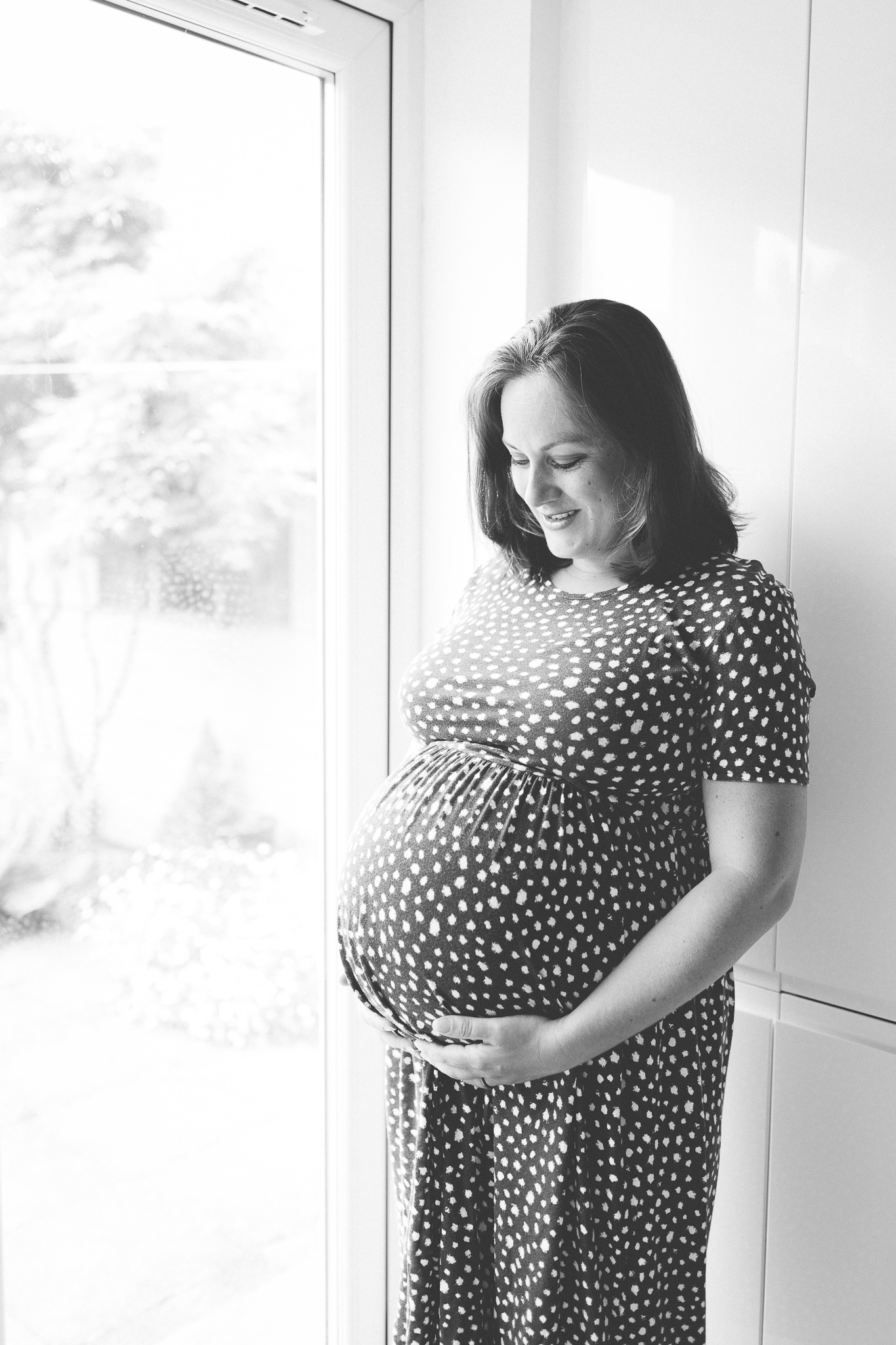 At home maternity session bournemouth