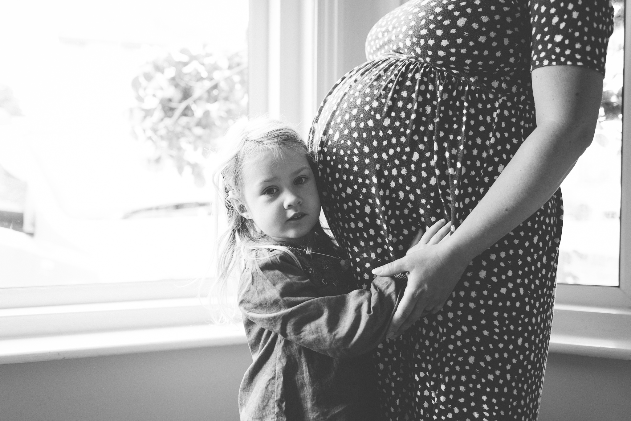 At home maternity session bournemouth